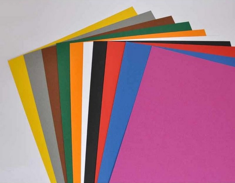 Fotokarton 300g/m², 50x70cm, 100 Bogen in 10 Farben sortiert